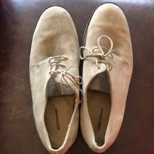 EUC Bostonian suede new buck shoes